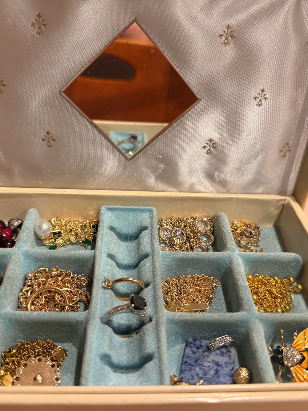 Vintage Mele Jewelry Box with Costume Jewelry Included